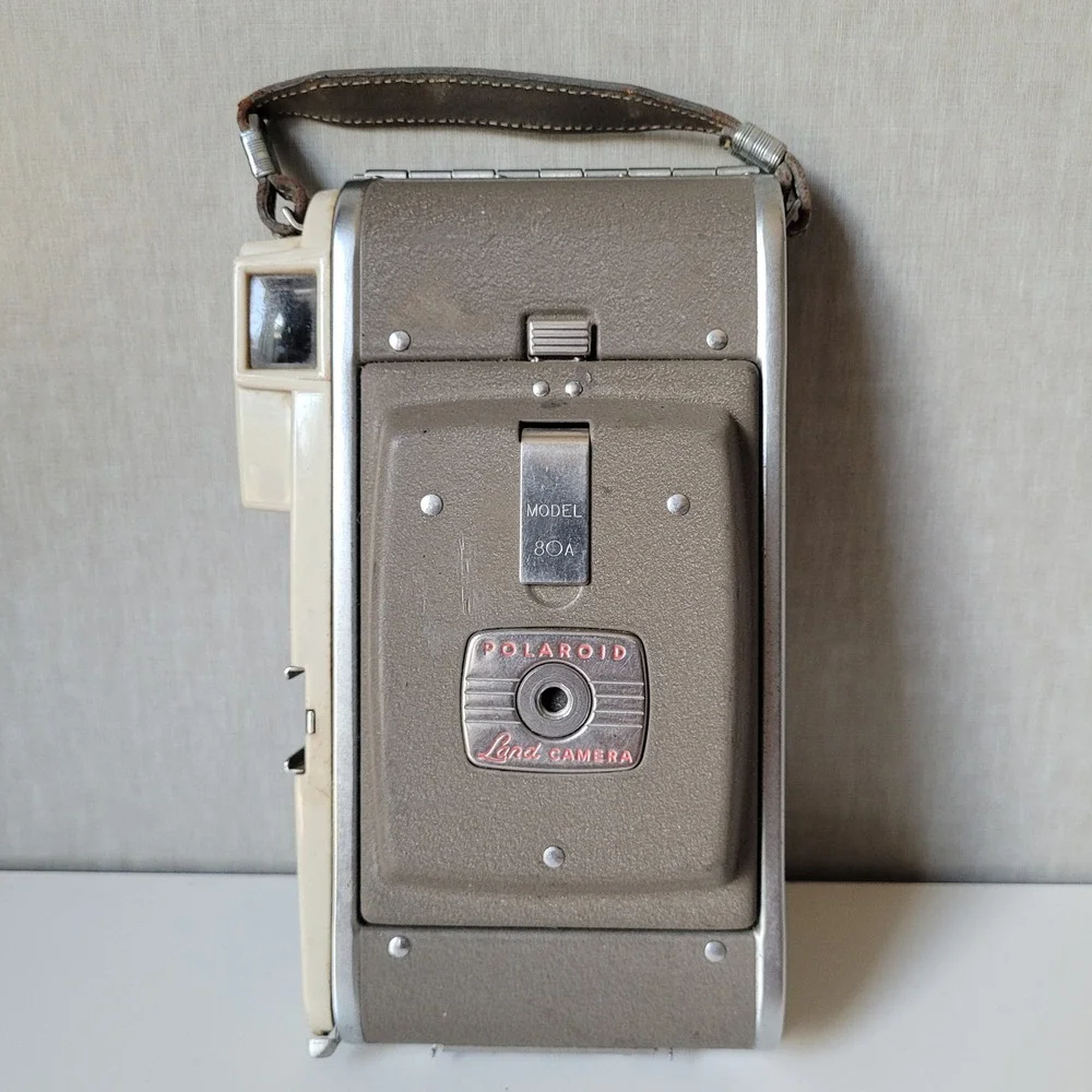 Polaroid Land Camera Model 80A Highlander Tan Vintage Retro Mid-Century UNTESTED